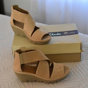 Clark’s Artisan Clarene Glamor Wedge Sandal